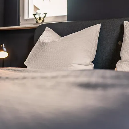 Apartment Fuer Bis Zu 6 Personen I Klima I Terrasse I Parkplatz I Wlan I Babyausstattung アパート