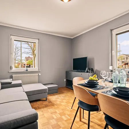 Apartment Fuer Bis Zu 6 Personen I Klima I Terrasse I Parkplatz I Wlan I Babyausstattung