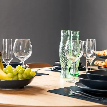 Apartment Fuer Bis Zu 6 Personen I Klima I Terrasse I Parkplatz I Wlan I Babyausstattung *