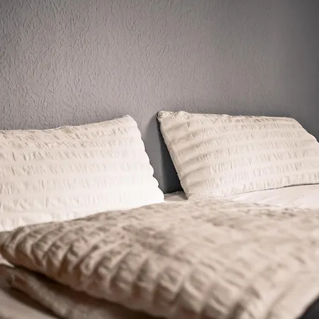 Fuer Bis Zu 6 Personen Mit Terrasse Und Klima *