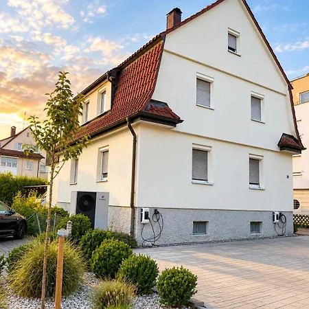 Apartment für bis zu 6 Personen mit Terrasse und Klima Apartment